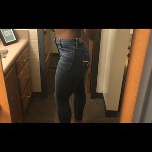 American Eagle High Rise Jeans